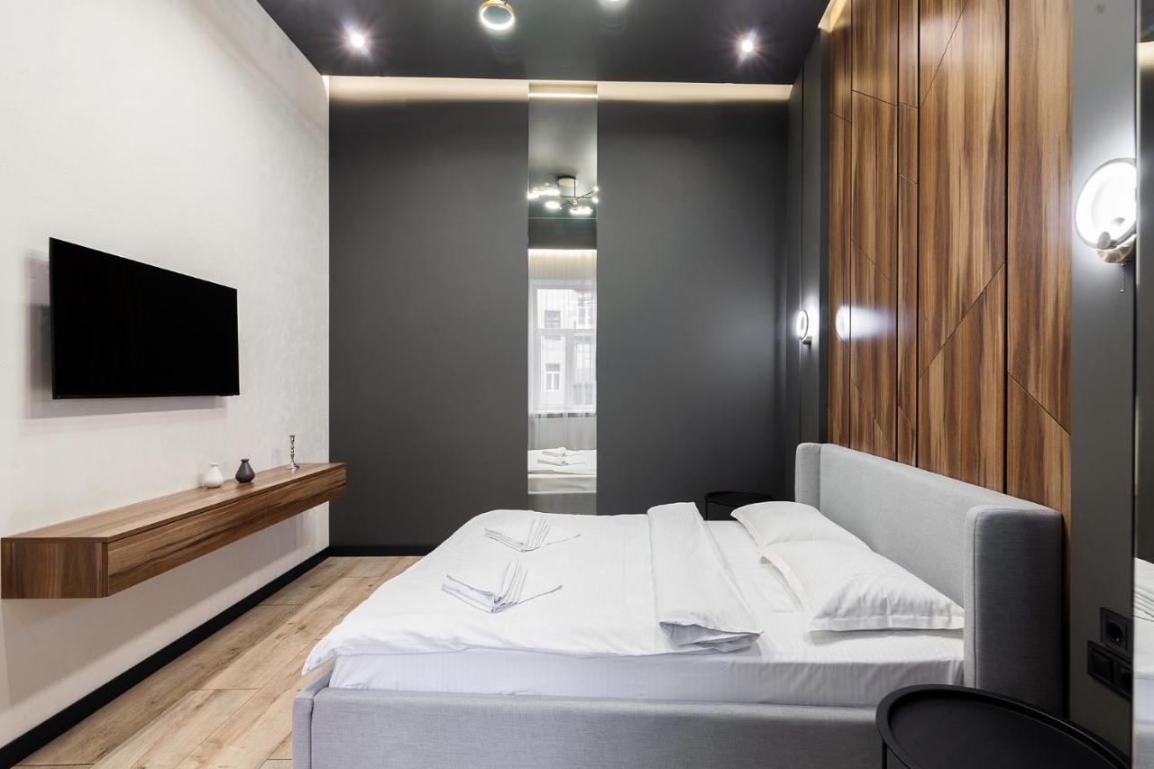 Royal Apartment On Leontovicha 7/2 Lviv Kültér fotó